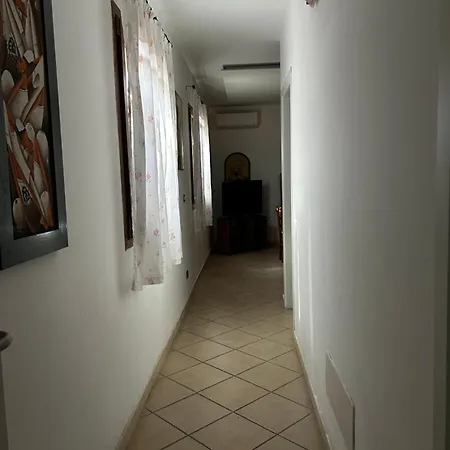 Casa Di Maria Teresa アパート イーモラ